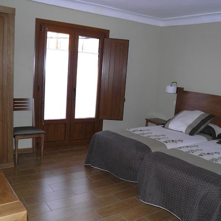 Apartamentos Turísticos Peñafiel Quarto foto